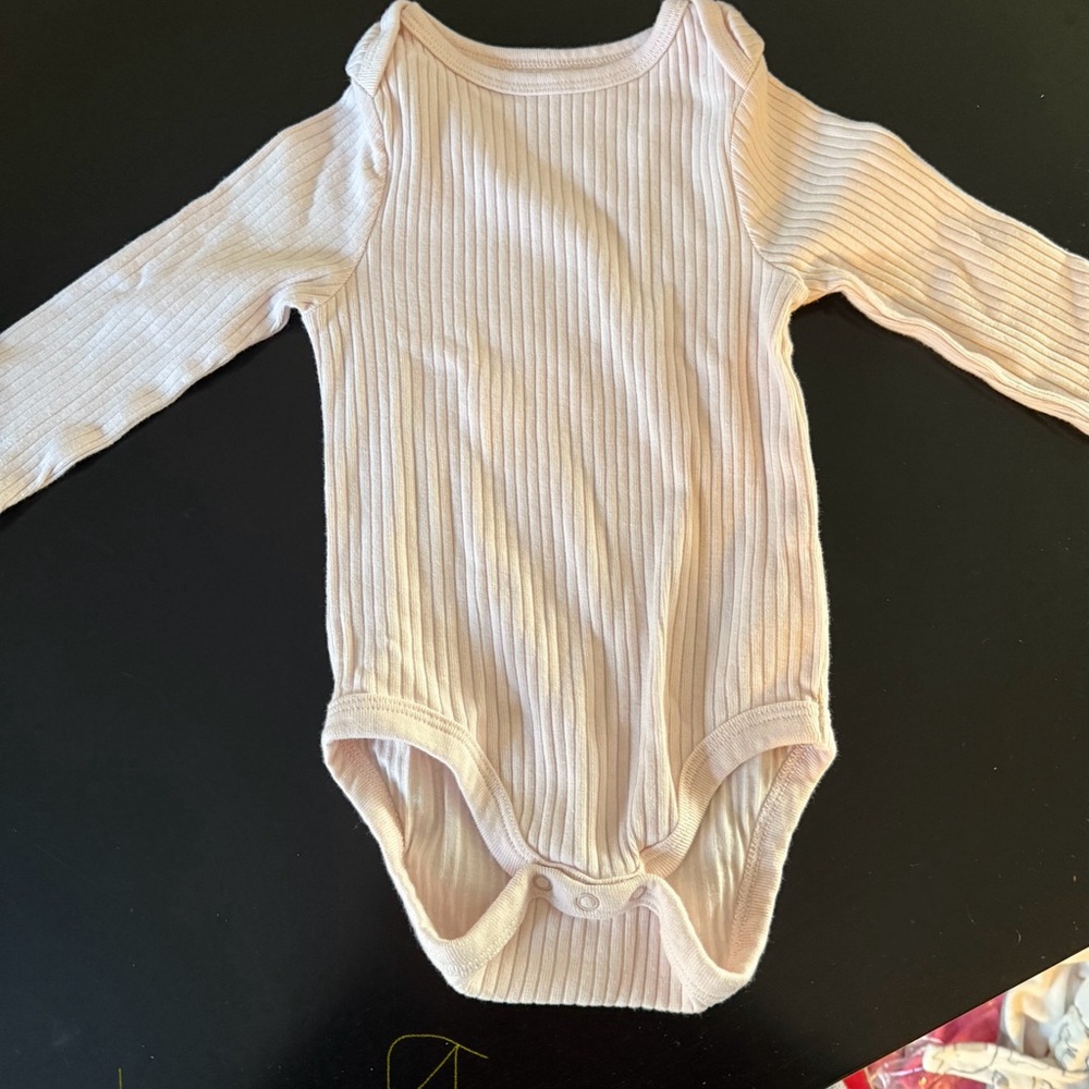 Ribbed Cream Long Sleeve Baby Onesie